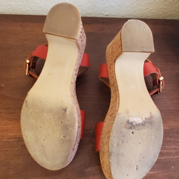 Red Platform Sandals size 7.5 us, 38 eu - Picture 3 of 3